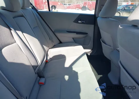 2013 Honda Accord Lx z USA, uszkodzony, nr VIN 1HGCR2F38DA001673